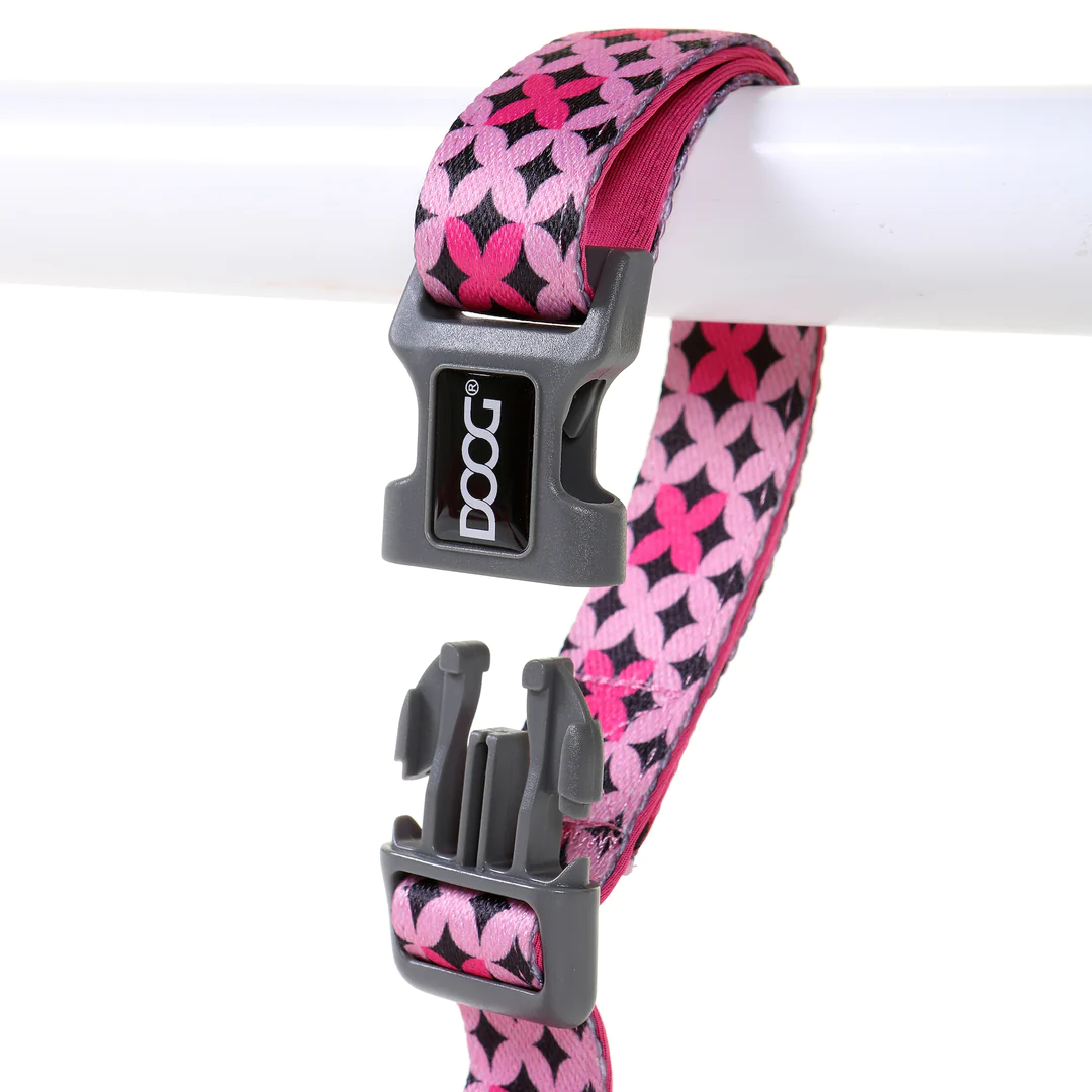 Lead - Clip It - Toto - Pink with Black Stars